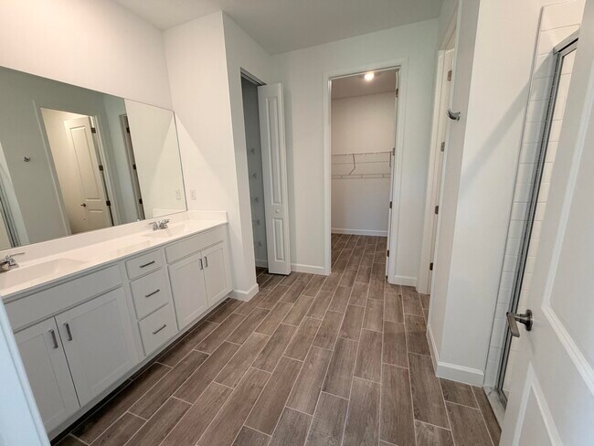 Building Photo - 2955 Spanish Cedar Pl