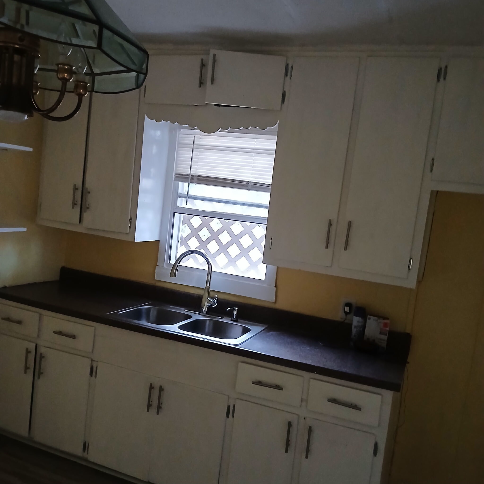 kitchen sink with window - 4502 Odem Dr