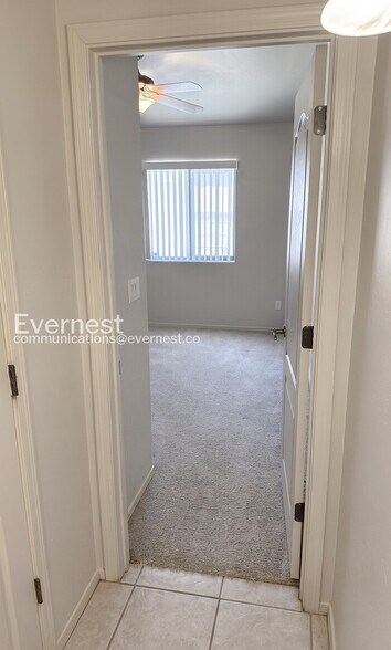 Building Photo - 10454 E Ravenswood St