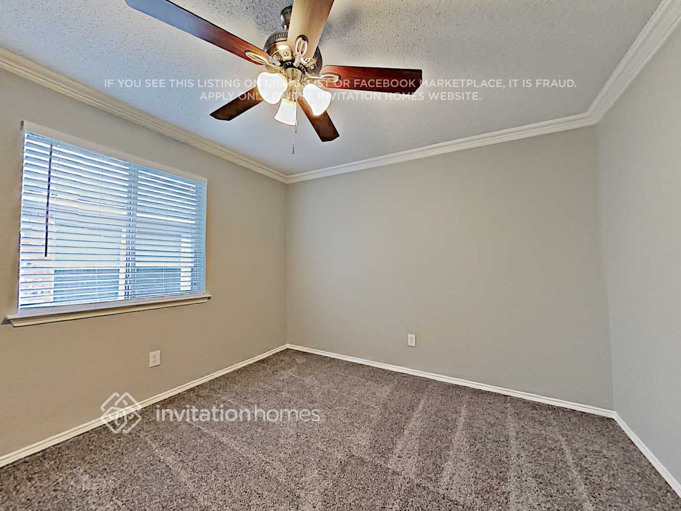 Building Photo - 2440 Rolling Ridge Dr