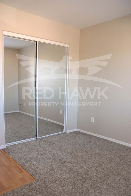 Building Photo - 41232 N Cambria Dr