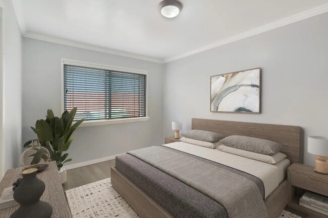 Building Photo - 6364 Thomas Ave