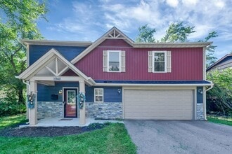 Building Photo - 1945 Woodcrest Rd