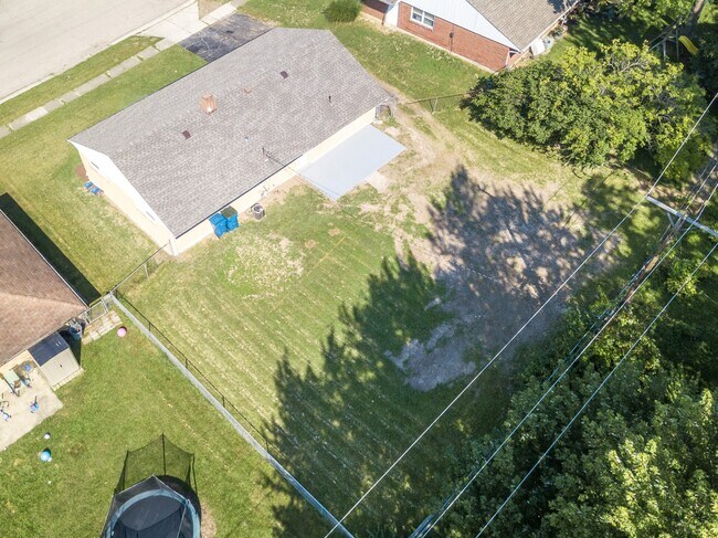 Building Photo - 6450 Chippingdon Dr