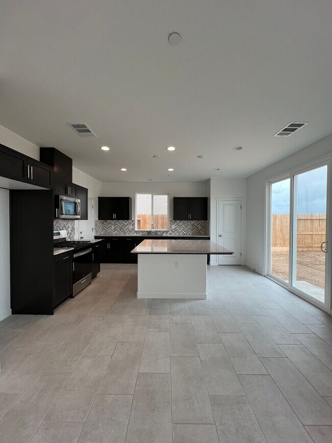 Building Photo - Price reduced!!! Be the first to live in t...