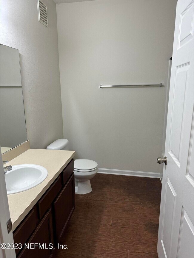 Building Photo - 6916 Ortega Woods Dr