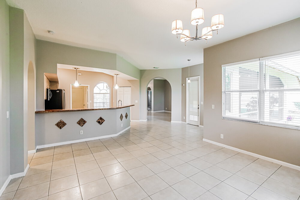 Building Photo - 109 Black Olive Crescent