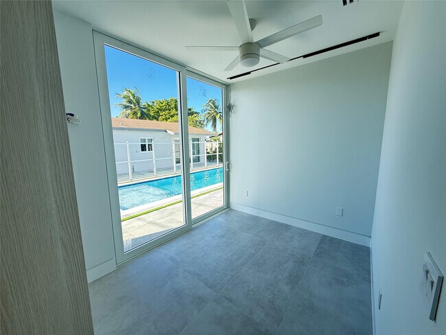 Building Photo - 12245 SW 29th Terrace