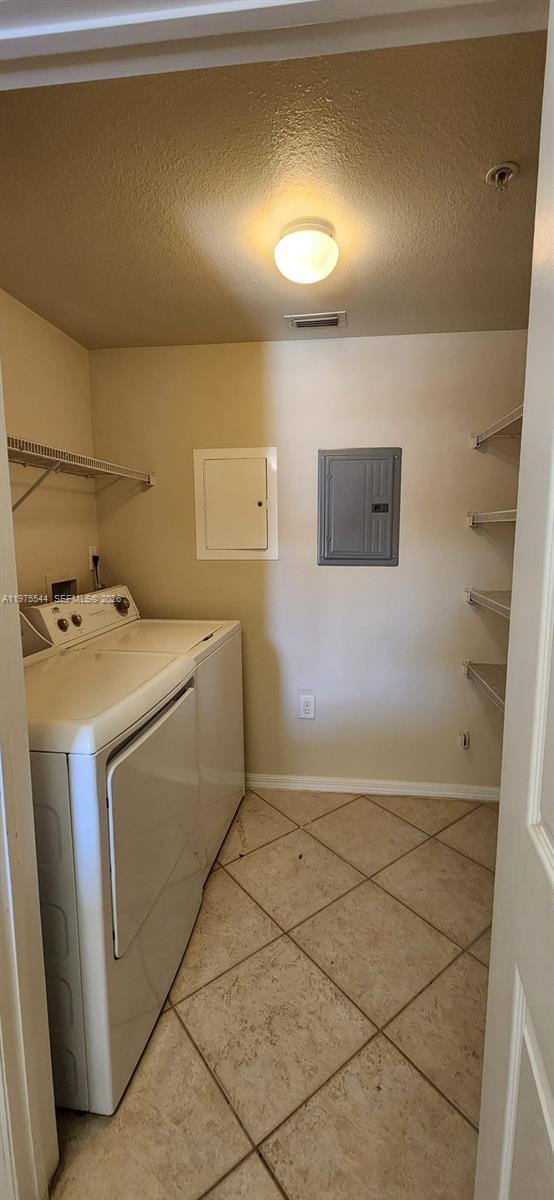 Building Photo - 6482 Emerald Dunes Dr