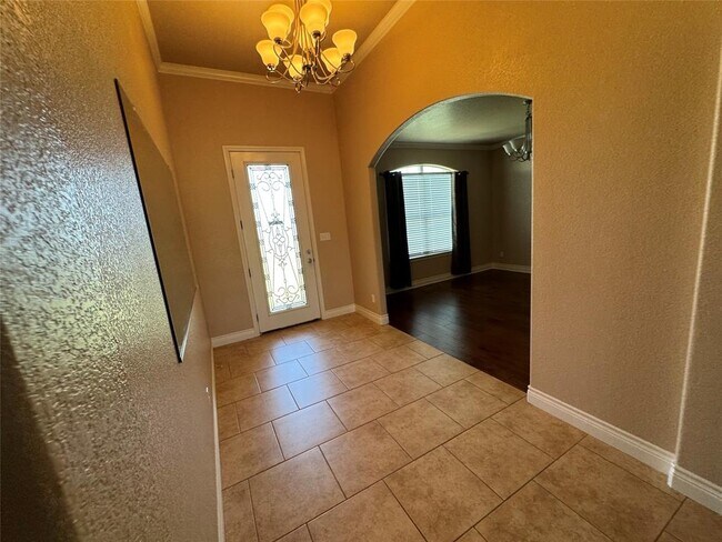 Building Photo - 141 Oak Stone Dr