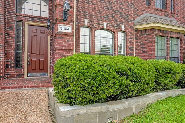Building Photo - Beautiful Carrollton Home with 4 Bedrooms ...