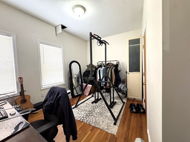 Building Photo - 3 McLean Pl