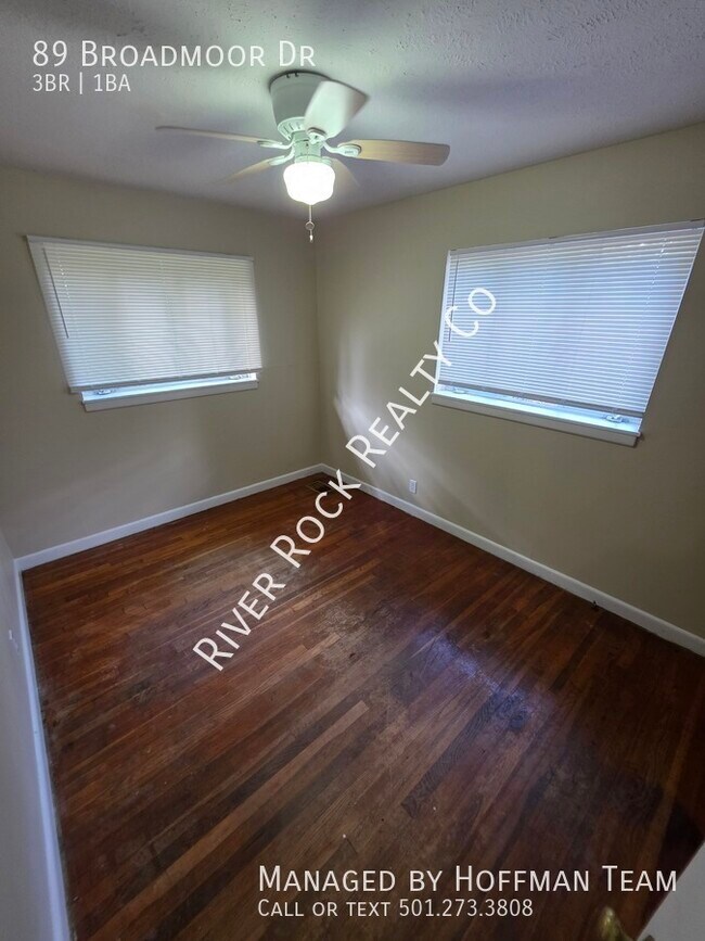 Building Photo - 89 Broadmoor Dr