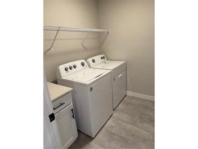 Building Photo - 18928 73rd Ave N