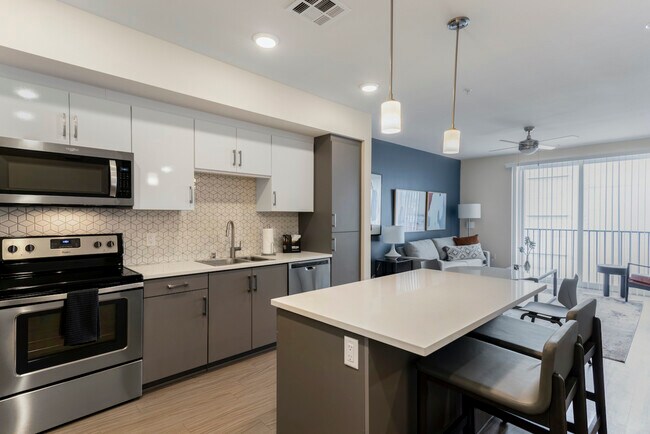 Building Photo - 1785 Almaden Rd