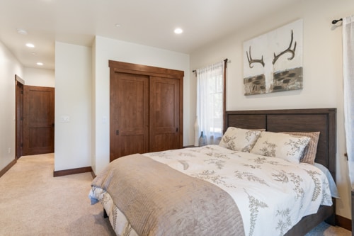 Building Photo - 10175 Annies Loop