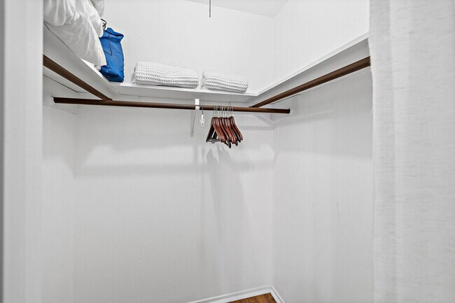 Building Photo - 2307 Trailside Dr