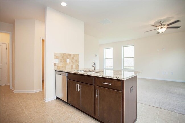 Building Photo - 4355 Almanor Cir