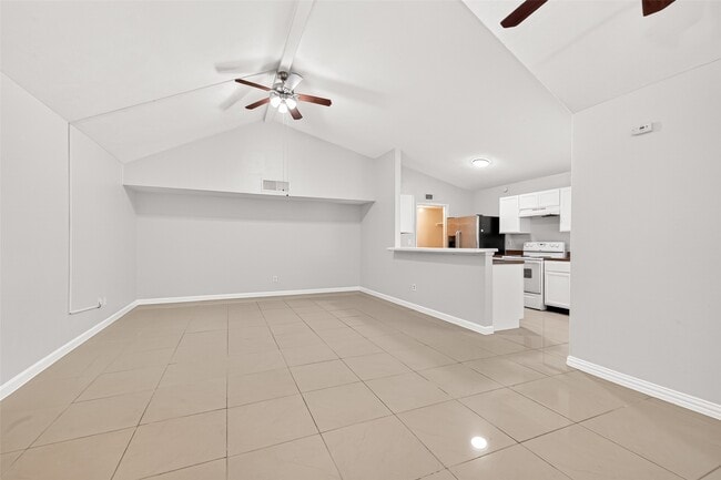 Building Photo - 17421 Ranch Country Rd