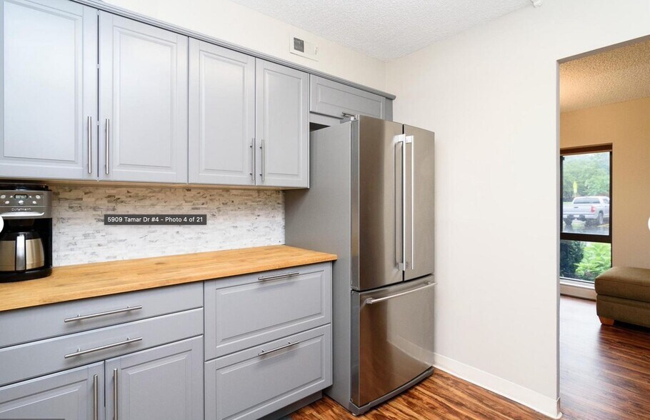Building Photo - 5909 Tamar Dr