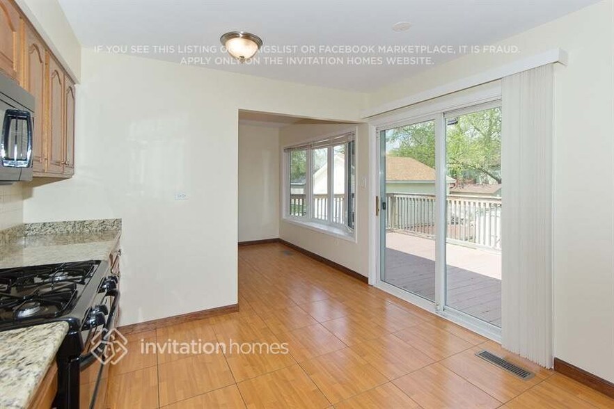 Building Photo - 458 Rockhurst Rd