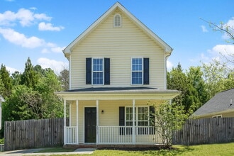 Building Photo - 2517 Dandridge Dr