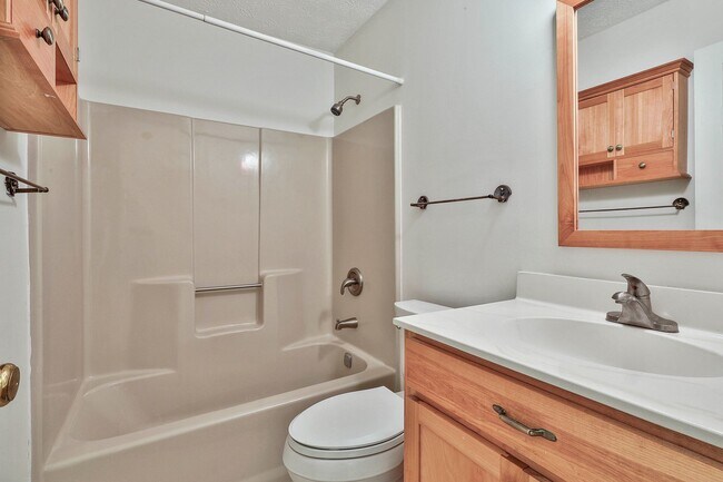 Building Photo - Charming Cul-de-Sac Ranch in The Terraces – 3 Bed/2 Bath in Peachtree City