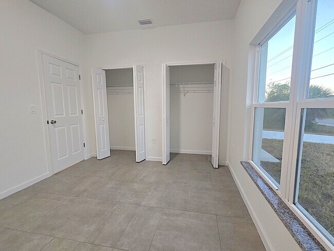 Building Photo - Brand New 2/2/1-Great Location- SW Lehigh Acres