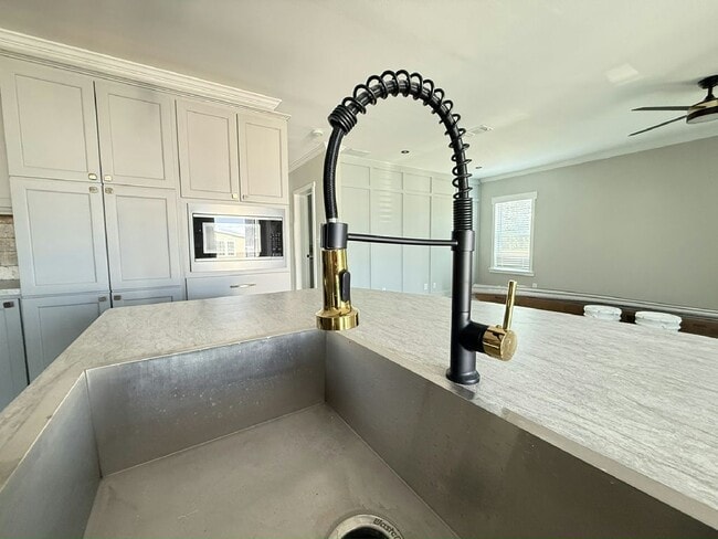 Building Photo - 3514 Campari Dr