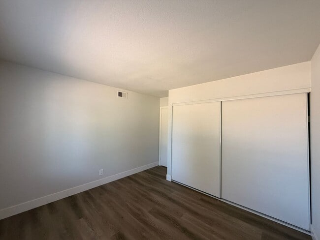 Building Photo - 278 El Portal Way