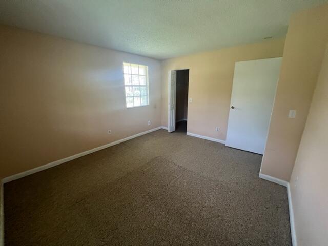 Building Photo - 1267 SW 46th Ave