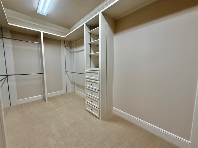 Building Photo - 6425 Bandera Ave