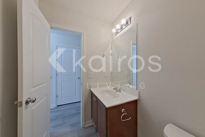 Building Photo - 114 Tybo Dr