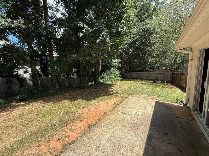 Building Photo - 5085 Village Green Way