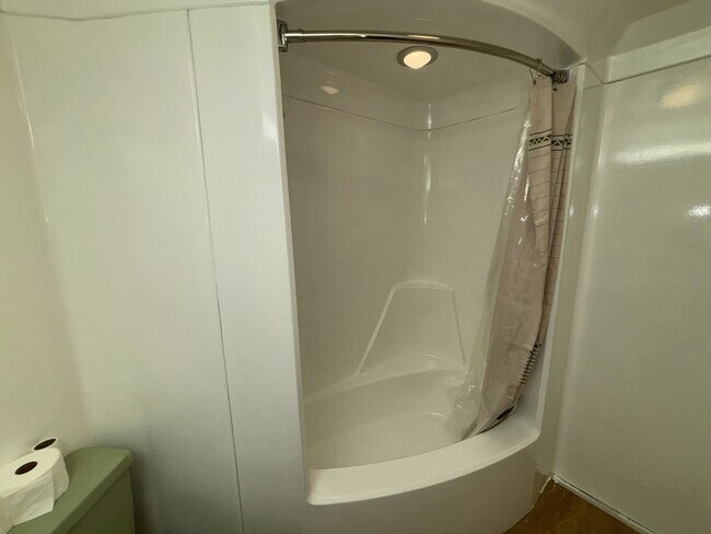 Building Photo - 73 Broad Reach