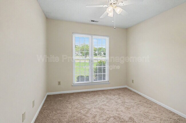Building Photo - 4609 Falcon Chase Dr SW