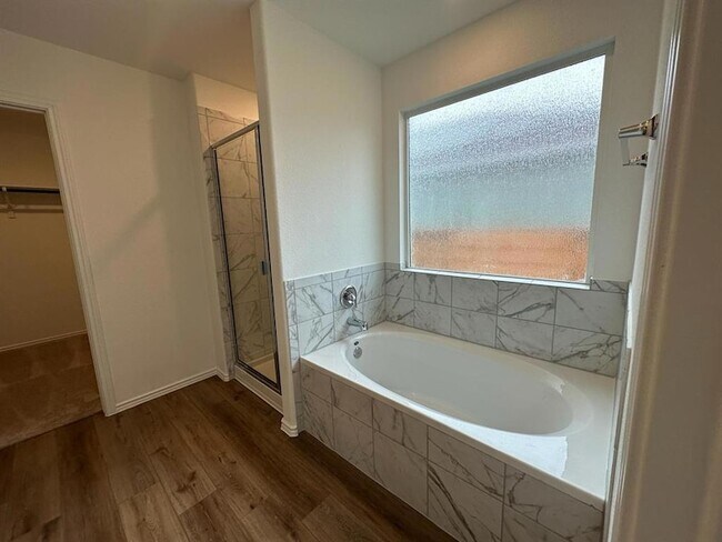 Building Photo - 346 Carmello