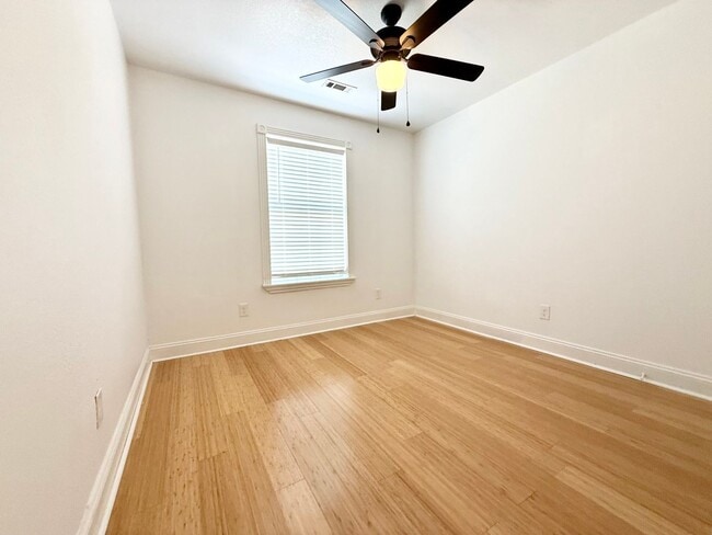 Building Photo - ***310 N. C Street***