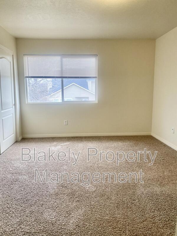 Building Photo - 151 N Midland Blvd