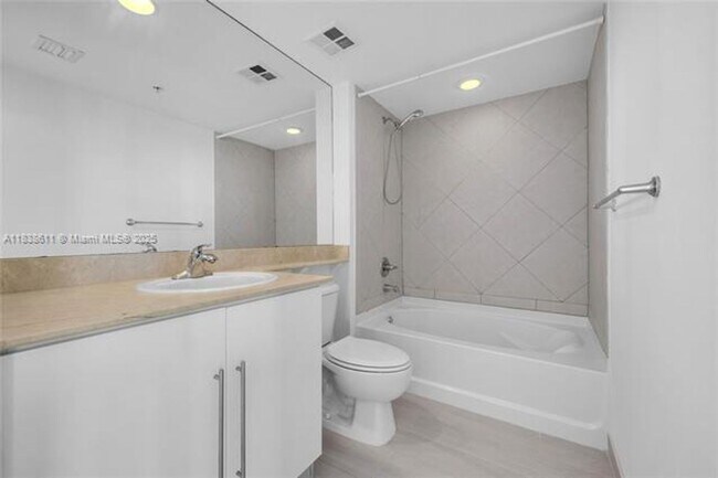 Building Photo - 325 S Biscayne Blvd