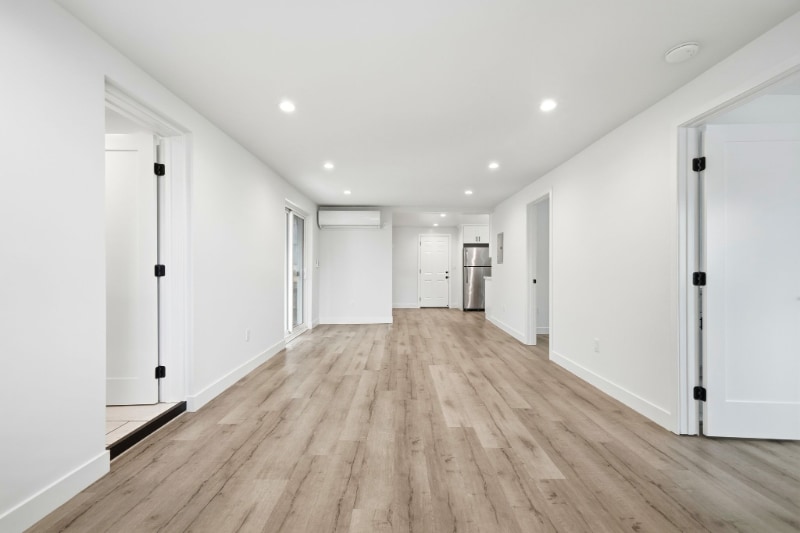 Building Photo - 5549 Fulcher Ave