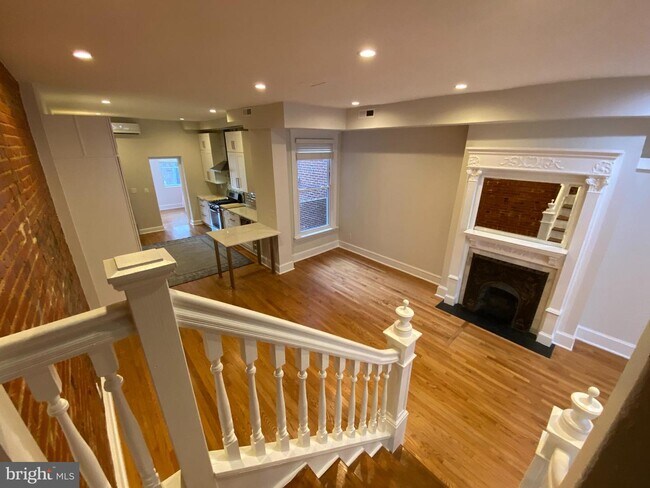 Building Photo - 19 T St NE