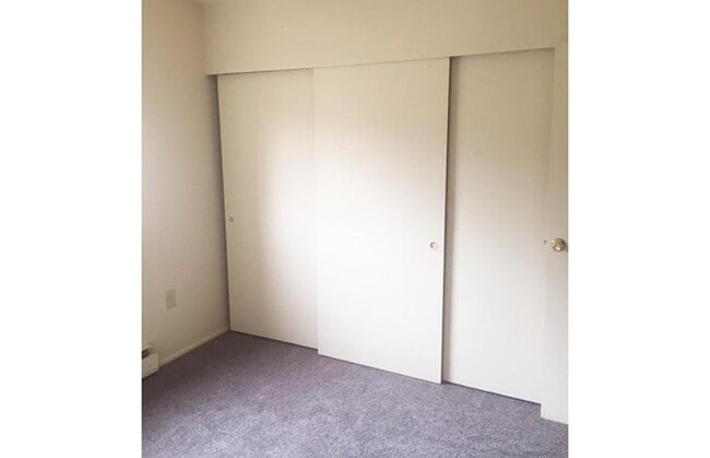 Interior Photo - Clifton View