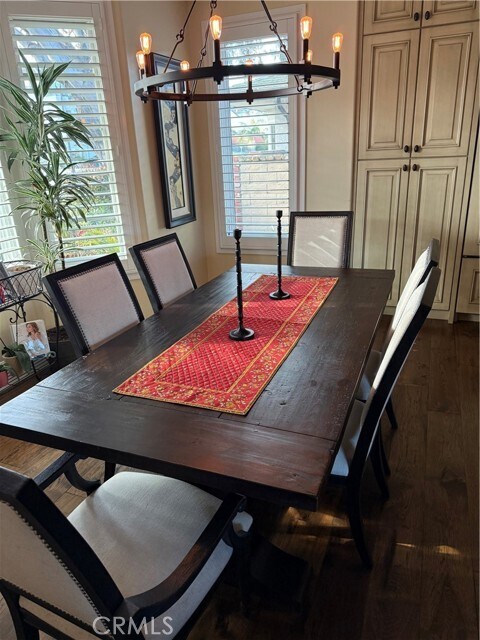 Building Photo - 707 12th St