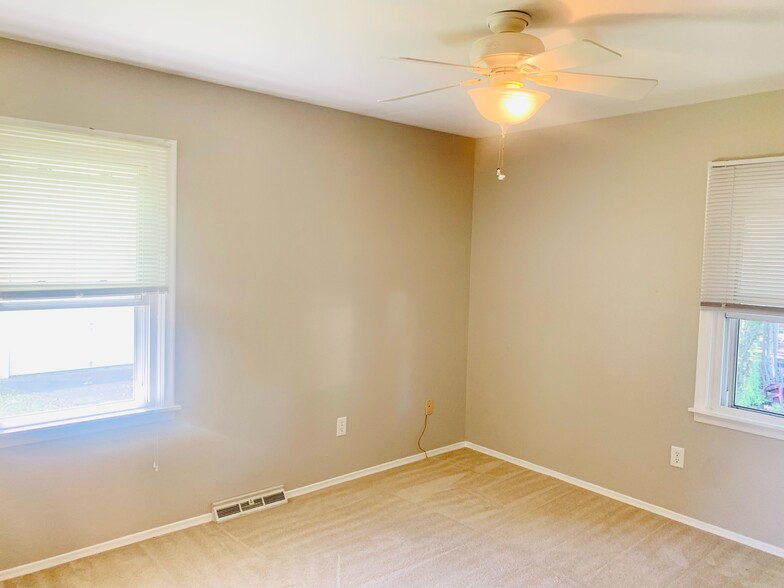 Bed 3 - 1505 Wilderness Dr