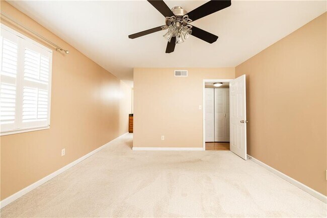 Building Photo - 1468 Briarwood Rd NE