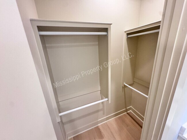 Building Photo - The Southern - 3BR/3BA For Rent