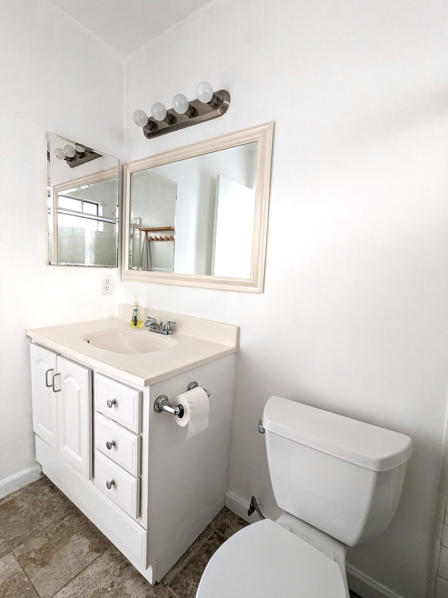 Building Photo - 3813 Huron Ave