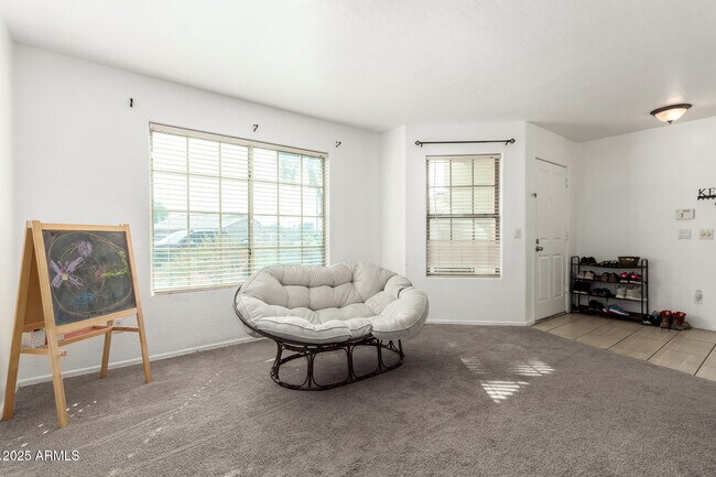 Building Photo - 8812 N 67th Dr