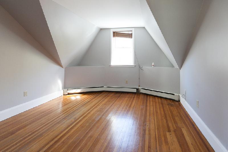 Building Photo - 47 Cornwall St